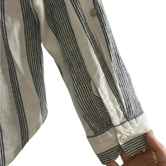 Orvis Women’s Long Sleeve Button-Up Top - Picture 5 of 7